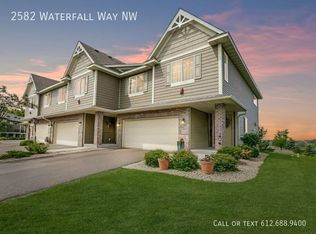 2582 Waterfall Way NW, Prior Lake, MN 55372