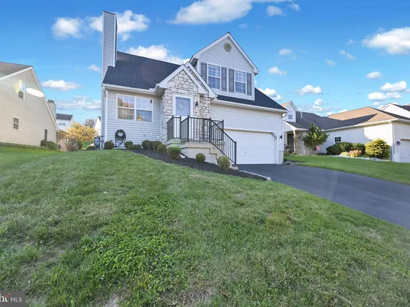727 Blossom Hill Ln, Dallastown, PA 17313