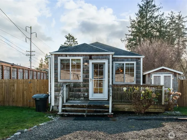 3022 270th Street, Ocean Park, WA 98640