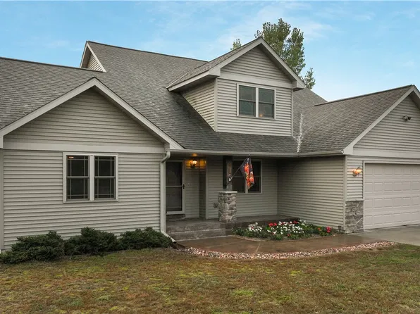 S9875 Lowes Creek Road, Eleva, WI 54738