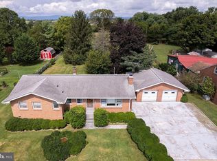 5990 Valley Pike, Stephens City, VA 22655