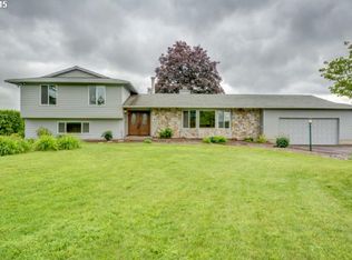 23060 S Redland Rd, Estacada, OR 97023