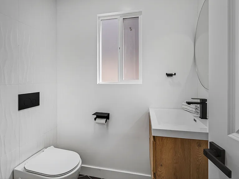 Powder room