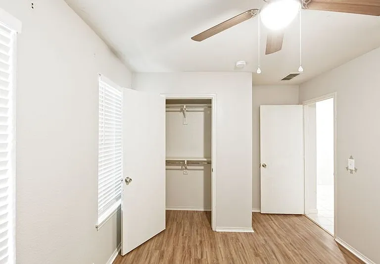 2309 Mallard Dr — Photo 24