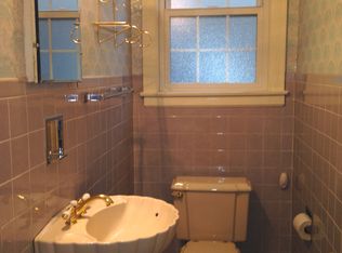 2012 Highland Ave, Wilmette, IL