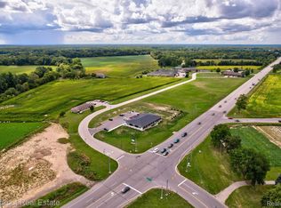 5905 W Rolling Hills Dr, Bridgeport, MI 48722