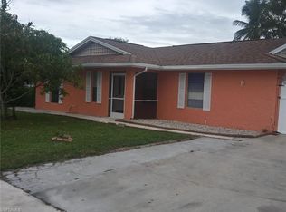 2400 42nd Ter SW, Naples, FL 34116
