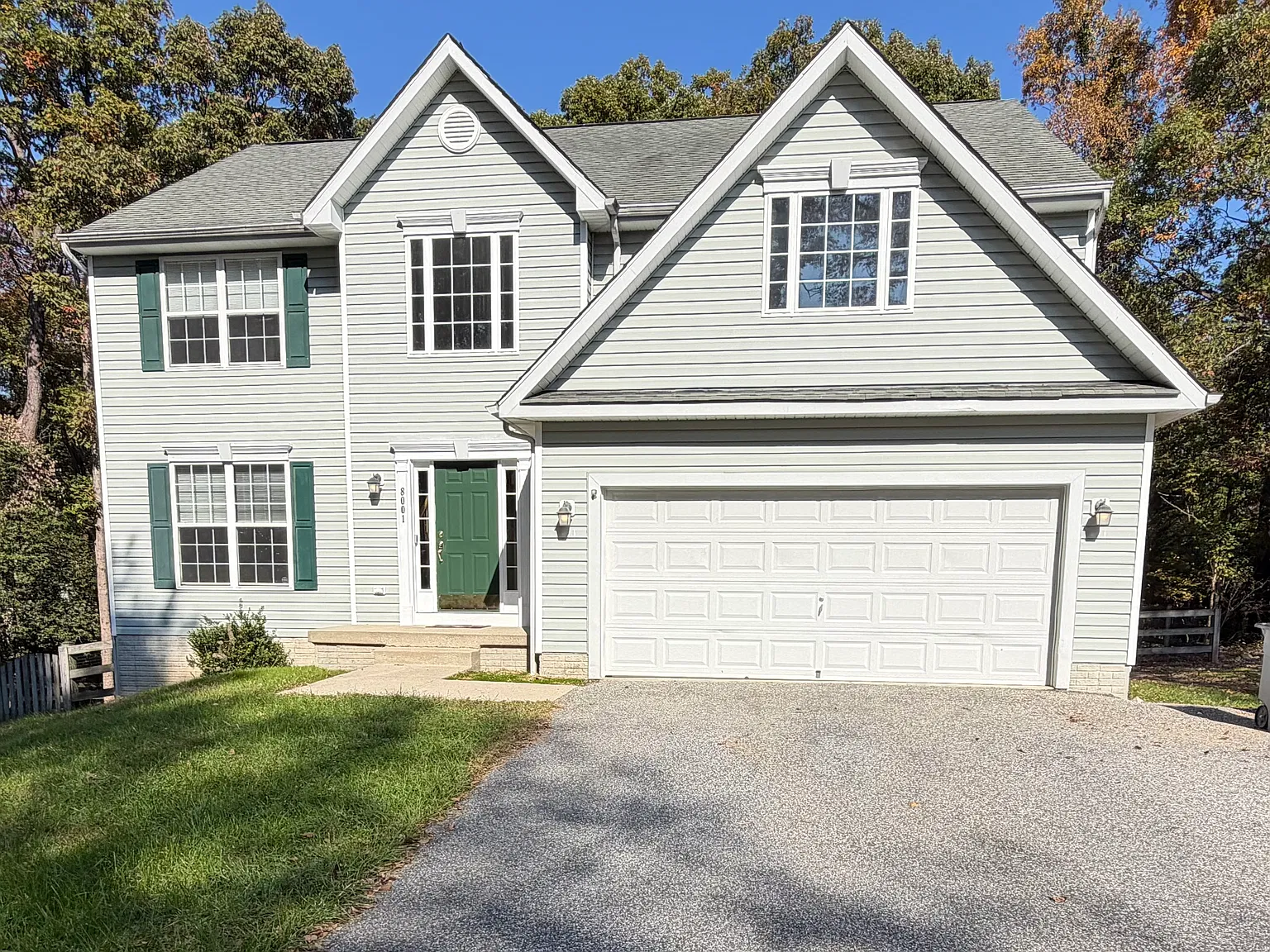 4 bed, 3.5 bath, 2564 sqft, $3,500 — Photo 1