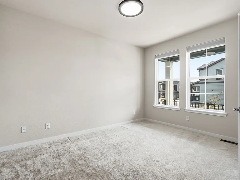 137 Mohawk Cir — Photo 30