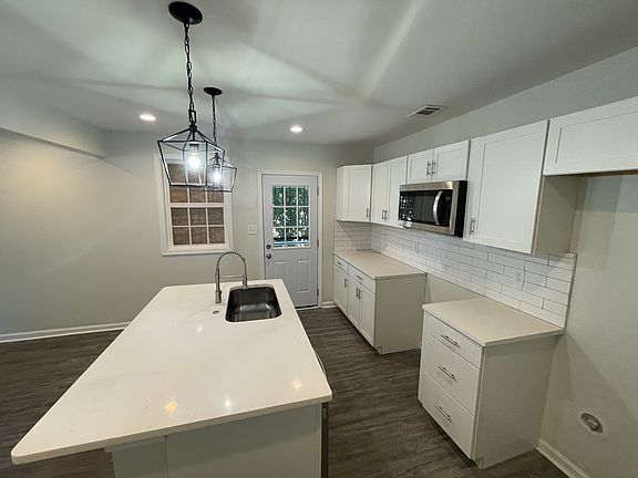 Photo Sep 30 2022, 10 48 24 AM_10132022