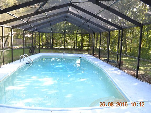 2nd image of 14023 Briardale Ln