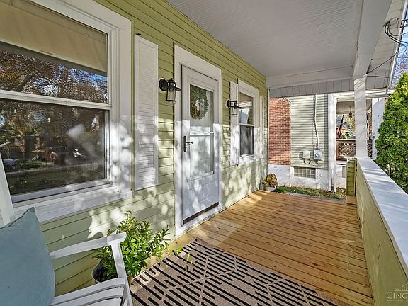 4th image of 6904 Bramble Ave
