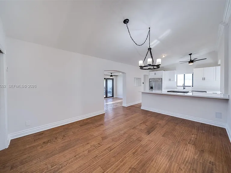 1704 SW 5th Ct — Photo 10