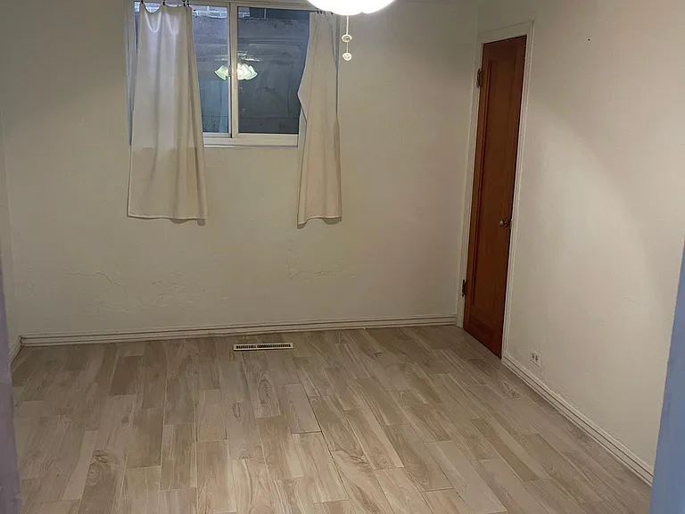 1308 S Pearl St #4 — Photo 3
