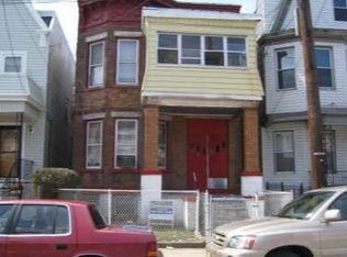 231 Bayview Ave, Jersey City, NJ 07305