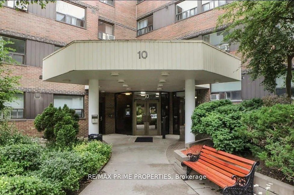 3 bed, $2,650 — Photo 1