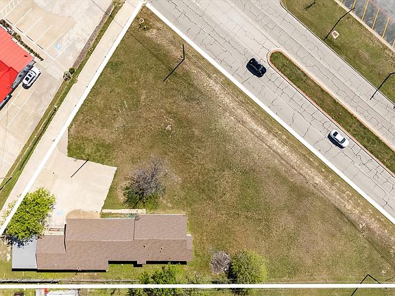 2nd image of 5338 Boat Club Rd