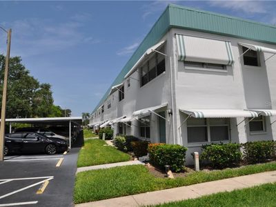 5217 81st St N APT 2, Saint Petersburg, FL, 33709