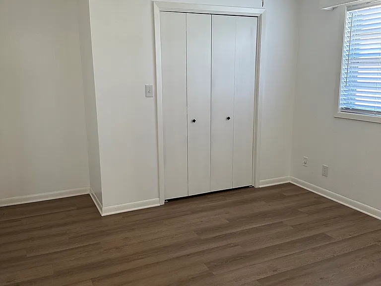 3306 Erwin Ave #A — Photo 12