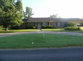 1411 Lessley Ln, Sallisaw, OK 74955