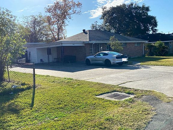 3rd image of 707 Urbandale St