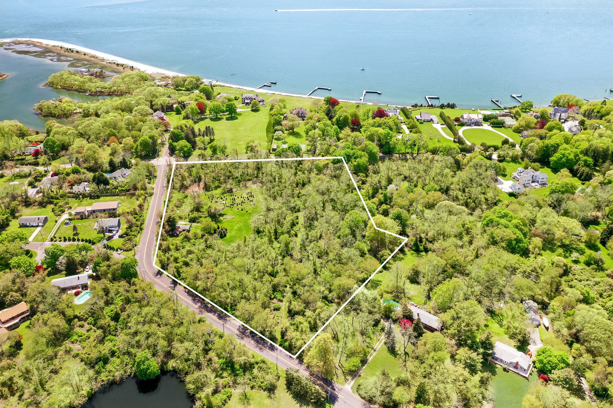 4 Nostrand Pkwy in Shelter Island Out East