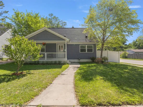 2012 Cummings Ave, Berkley, MI 48072