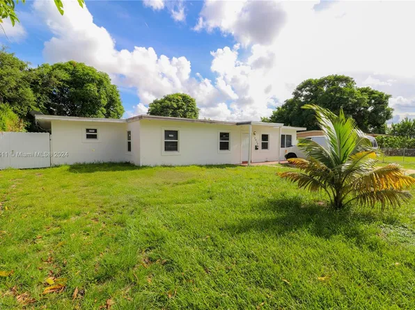 2510 NW 160th St, Miami Gardens, FL 33054