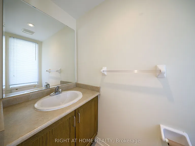 38 Warrington Way — Photo 3