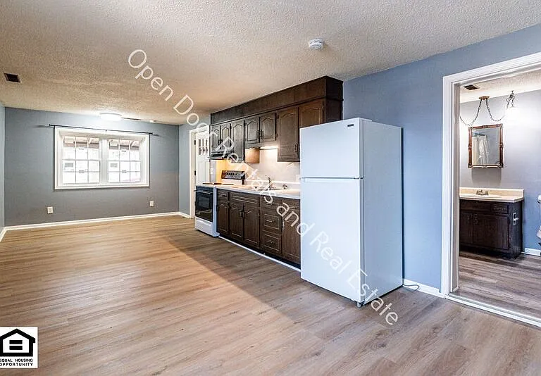 340 N Wayne St #2 — Photo 4