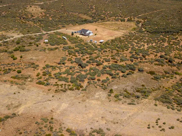 LOT 4 S Thoroughbred Ln, Mayer, AZ 86333