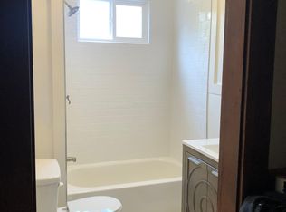 102 Crosby St #4, Lowell, MA 01852