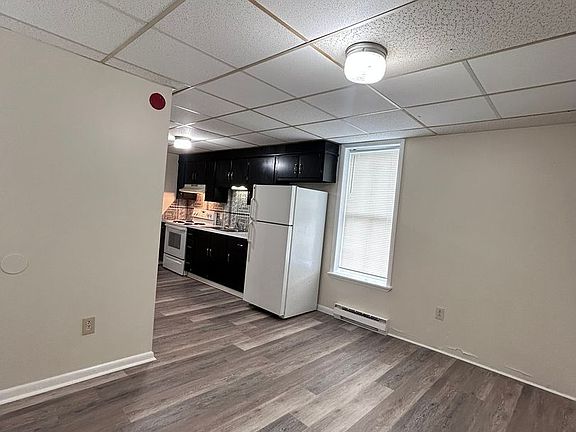 5th image of 132 Cumberland St APT C