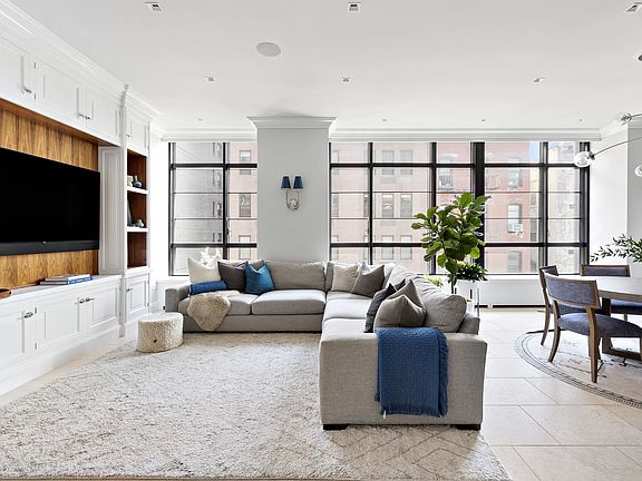 5th image of 150 Charles St #3DES