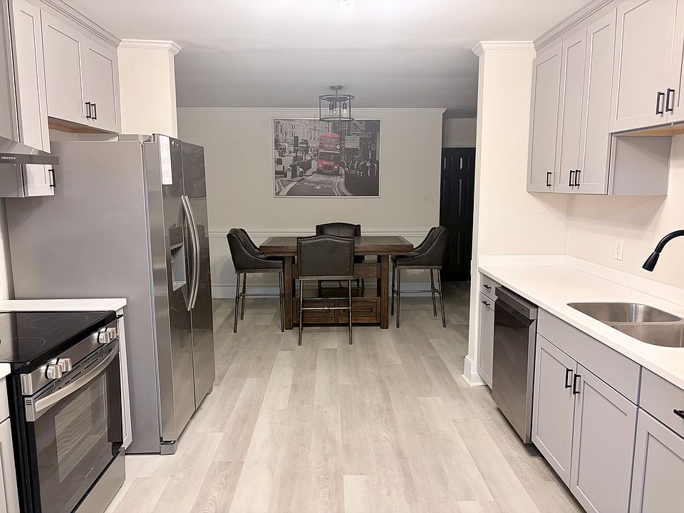 1st image of 4001 W Antioch Dr