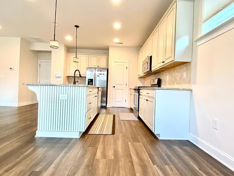 121 Concordia Woods Dr — Photo 4