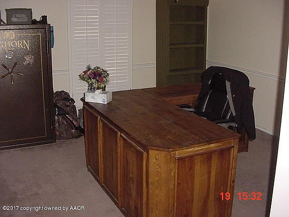 4th image of 2032 Plains Ave