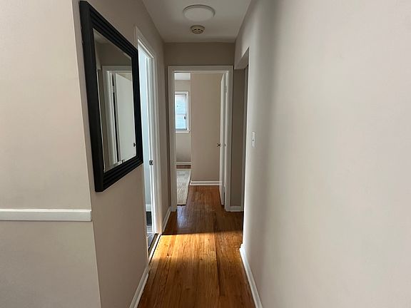 2nd image of 6254 Mandalay Dr