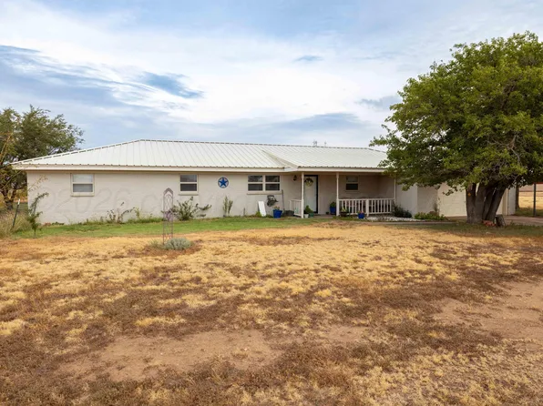 2300 W McAfee Ln, Amarillo, TX 79118