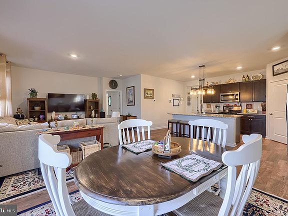 3rd image of 6132 Deborah Dr