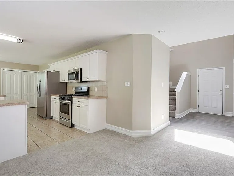 312 Eagle Way — Photo 9