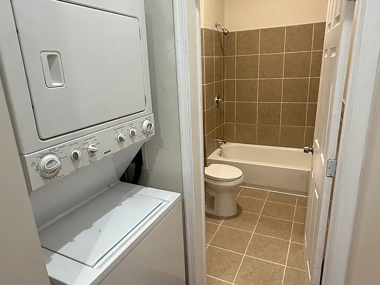 4401 Liberty Heights Ave #2 — Photo 6
