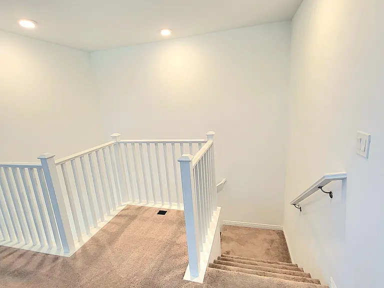 3807 E Summit Ave — Photo 52