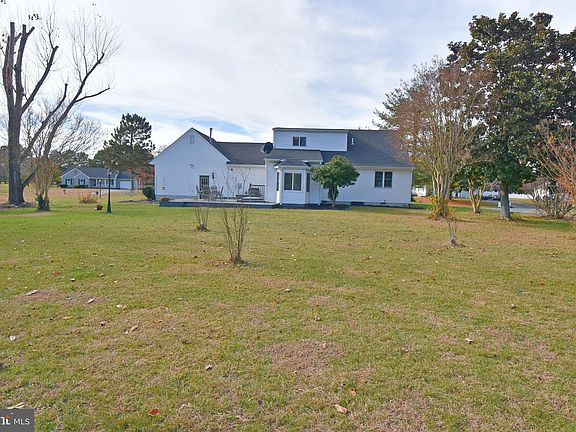 2nd image of 6333 White Cove Dr