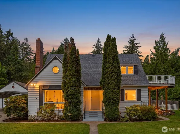 840 11th Avenue, Fox Island, WA 98333