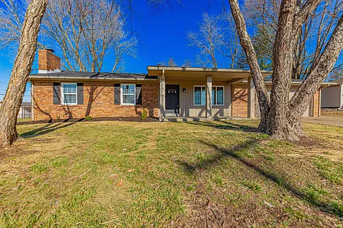 441 Lawrence Dr Photo 1