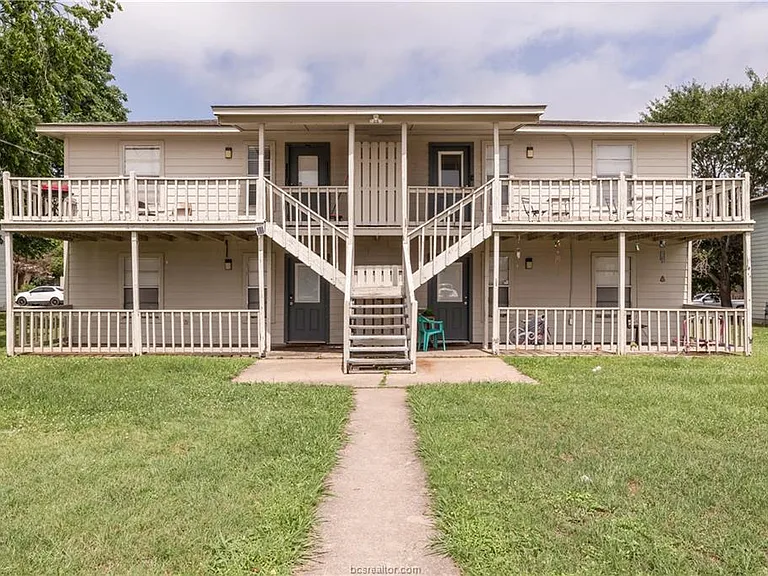 706 Wellesley Ct #C — Photo 15