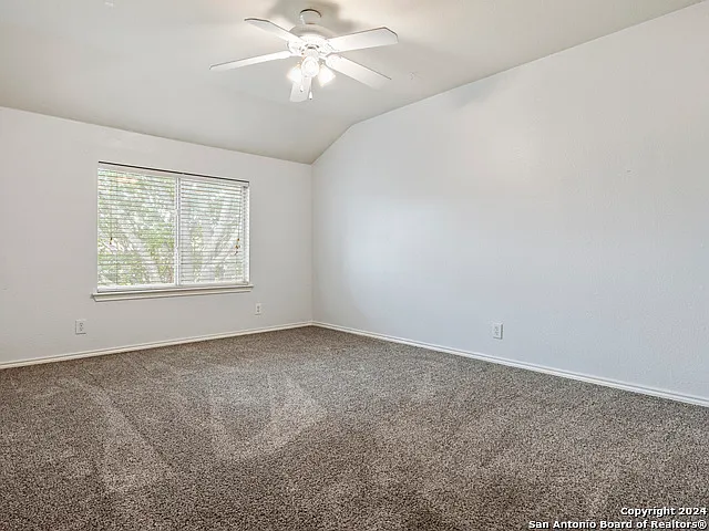 18 Nikita Dr — Photo 20
