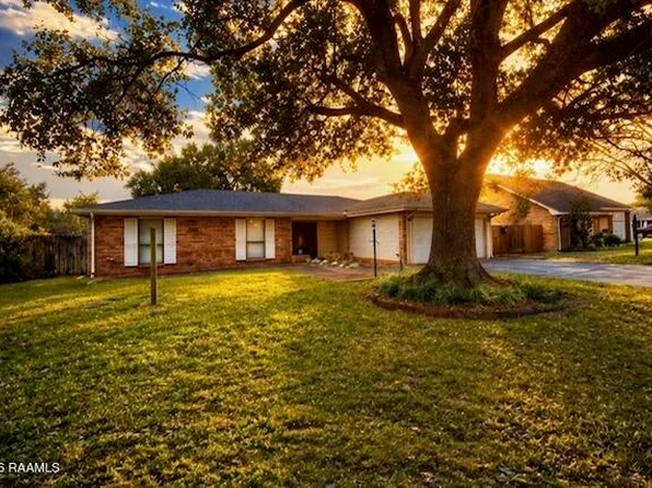 104 Eva Dr, Lafayette, LA 70508