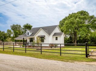 2021 Strangmeier Rd, Brenham, TX 77833